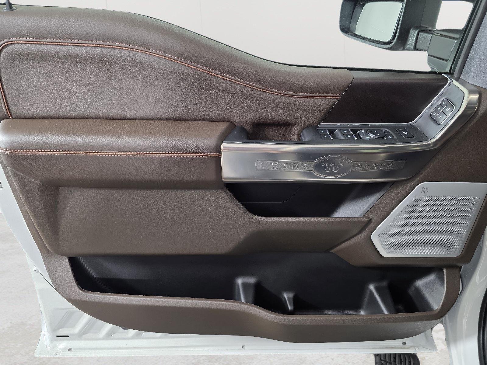 New 2026 Star White Metallic Tri-Coat Ford F-250® King Ranch® image 17
