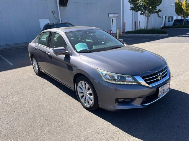 Used 2015 Modern Steel Metallic Honda EX-L image 1