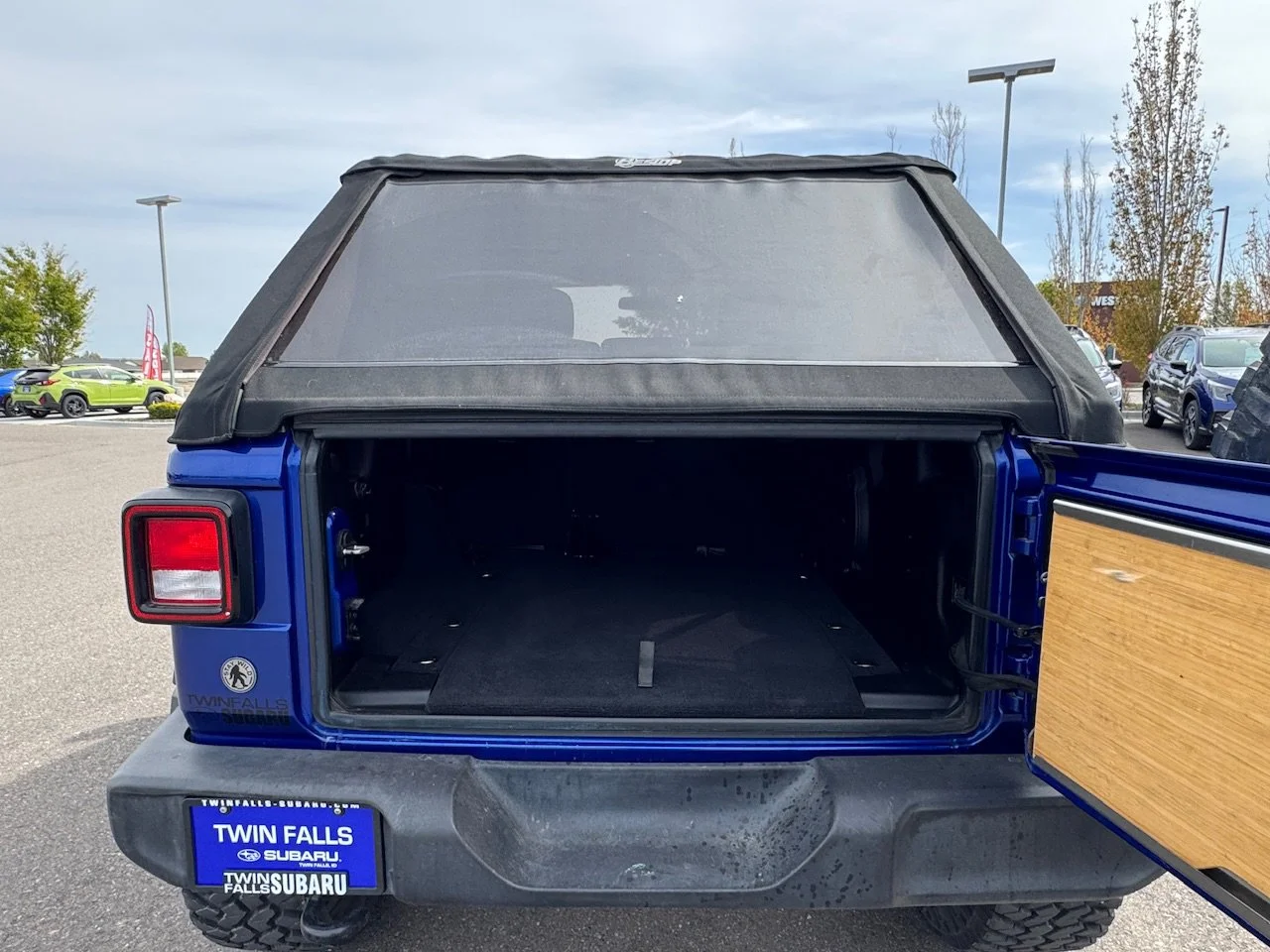 Used 2019 Ocean Blue Metallic Clearcoat Jeep Sport S image 43