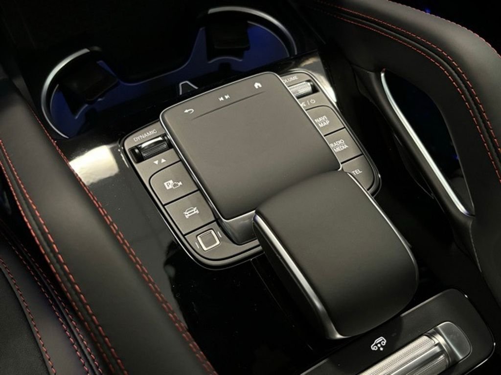 New 2025 Obsidian Black Metallic Mercedes-Benz AMG® GLE 53 4MATIC+ SUV image 18