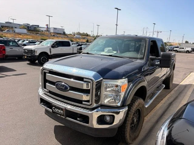 Used 2016  Ford Lariat image 8