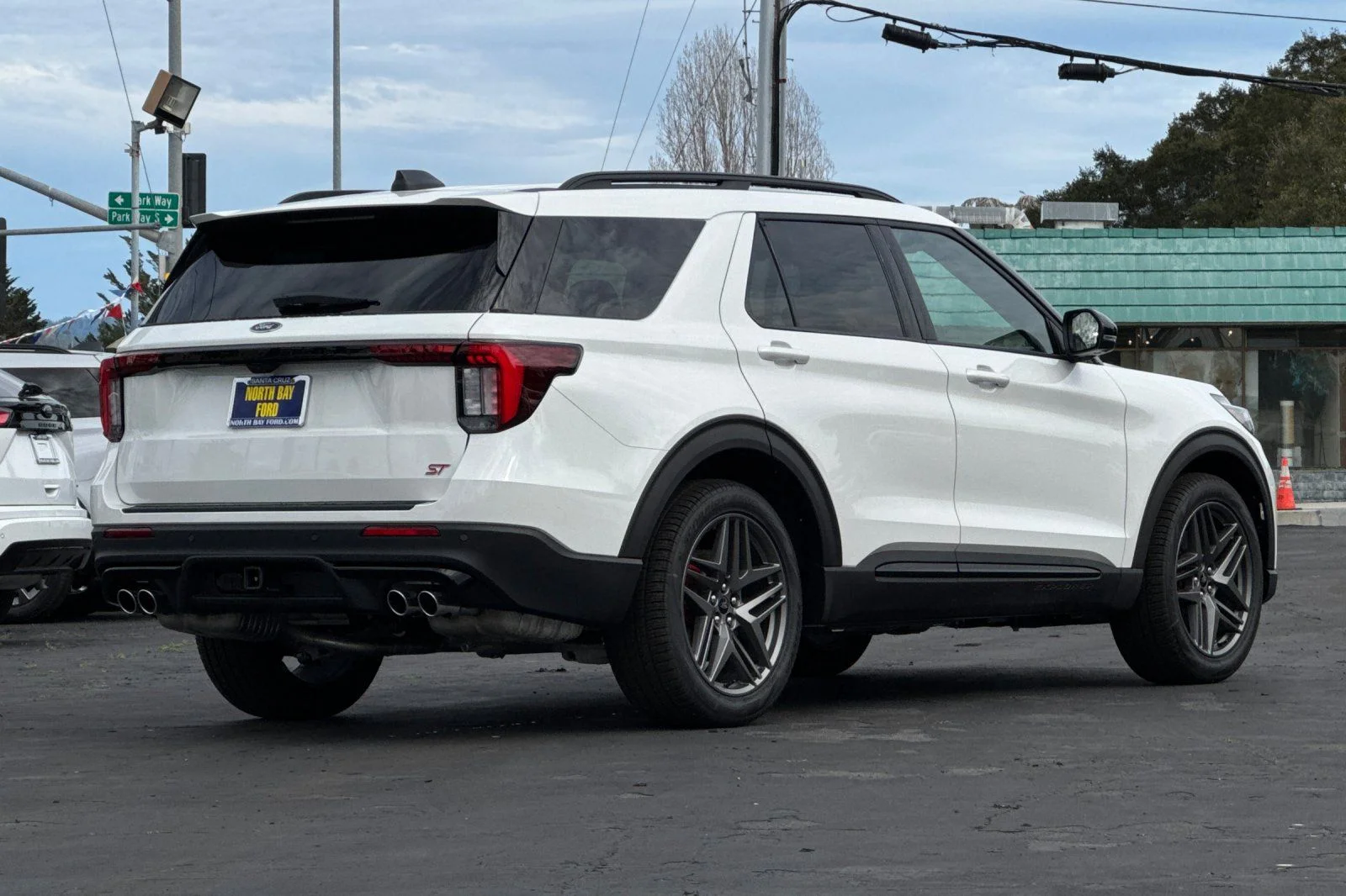 New 2026 Star White Metallic Tri-Coat Ford ST image 3