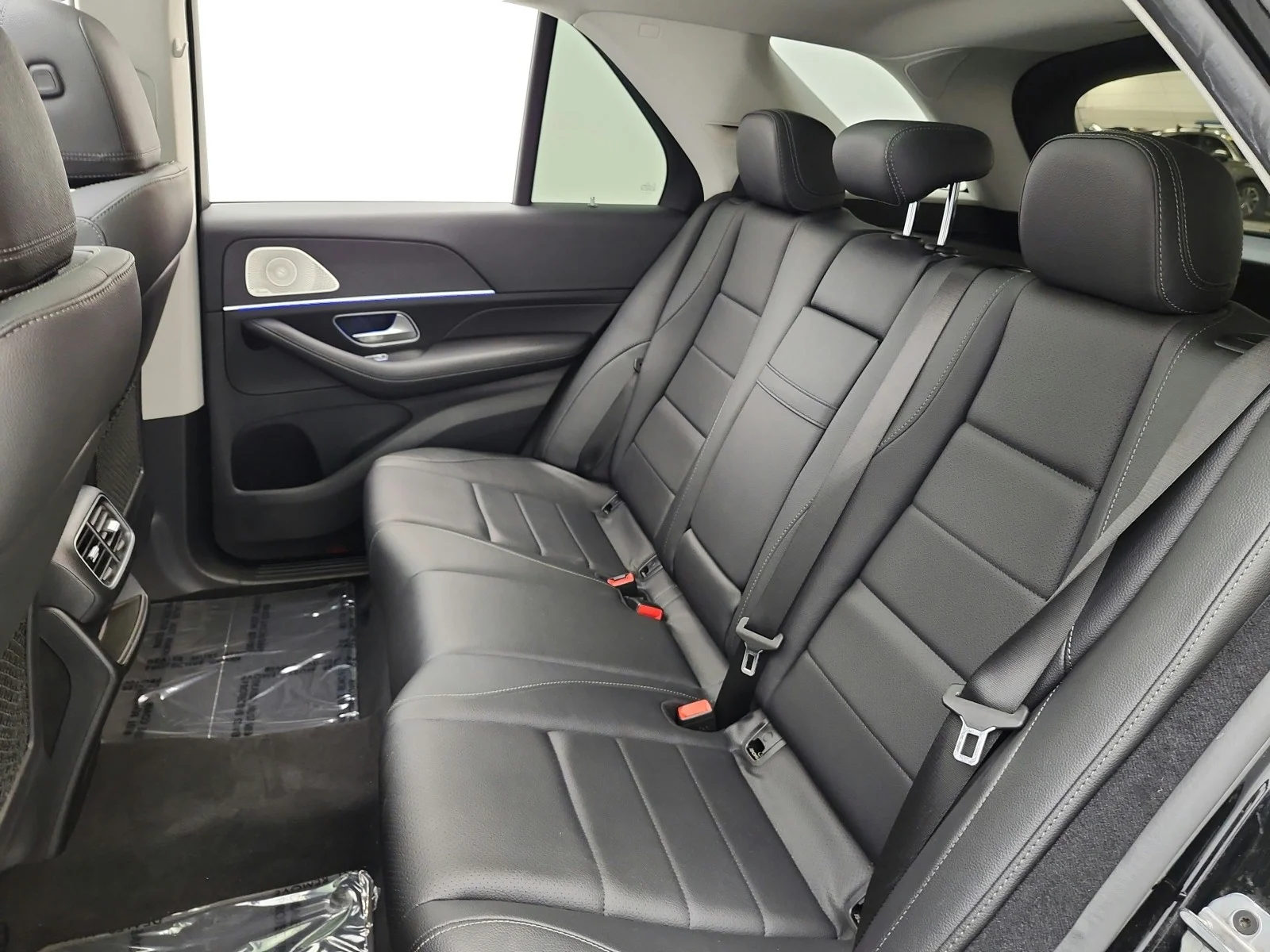 Used 2024 Black Mercedes-Benz GLE 350 4MATIC® SUV image 16
