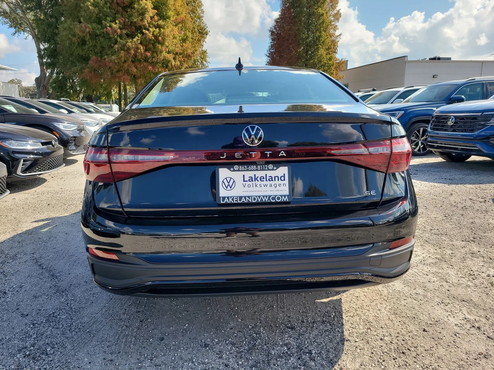 New 2026 Deep Black Pearl Volkswagen 1.5T SE image 7