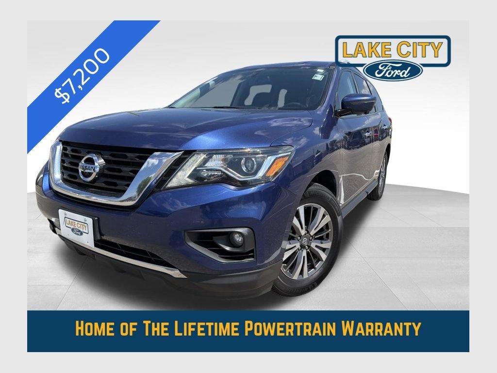 Used 2019 Blue Nissan SL image 1