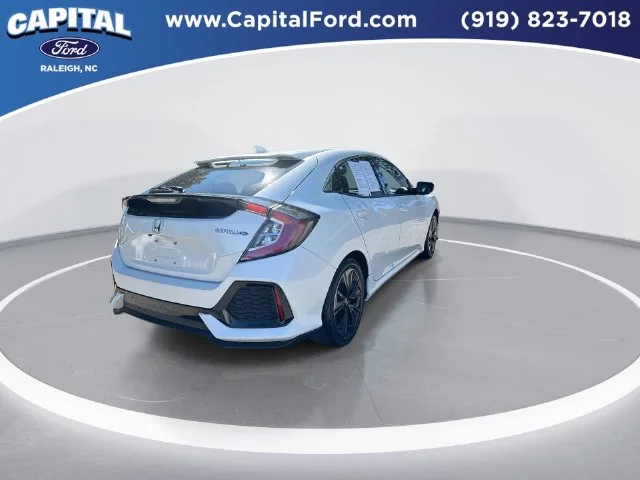Used 2017  Honda EX-L image 8