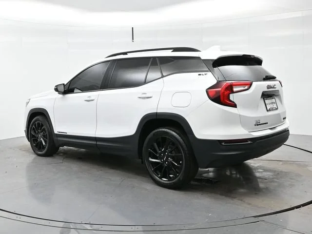 Used 2023 SUMMIT WHITE GMC SLT image 5