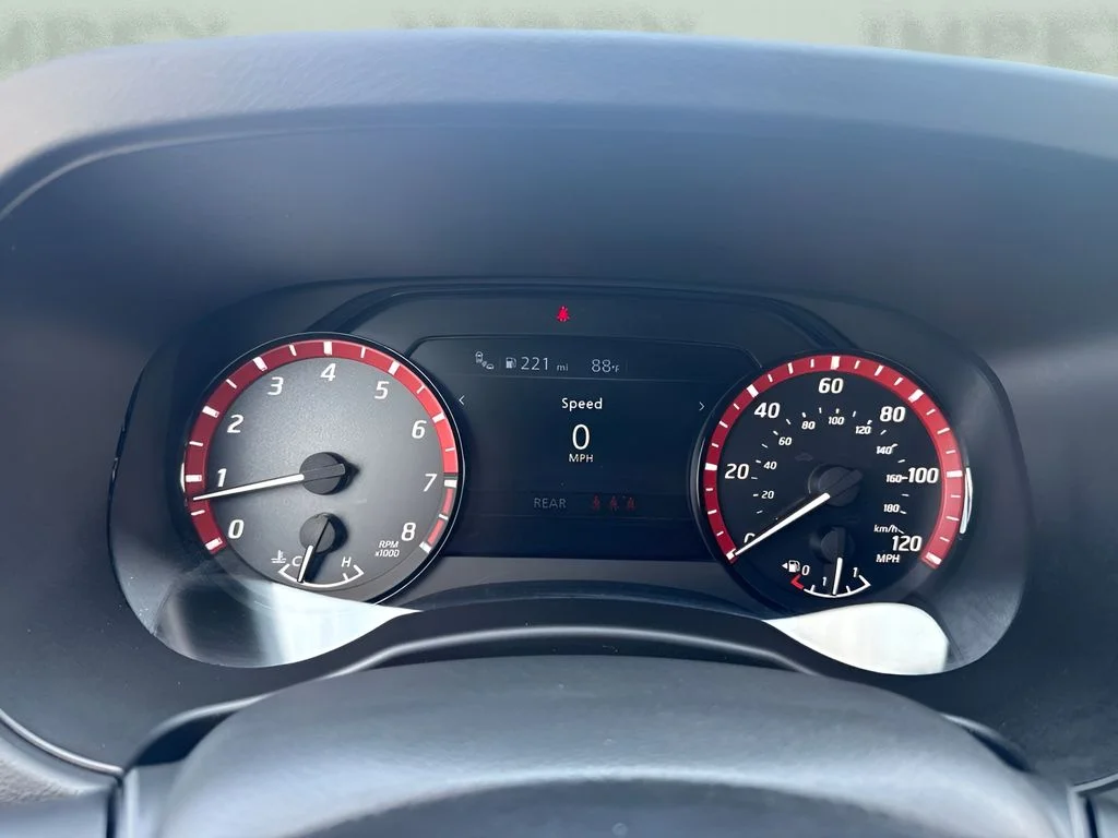 Used 2025 Orange Nissan PRO-4X image 20