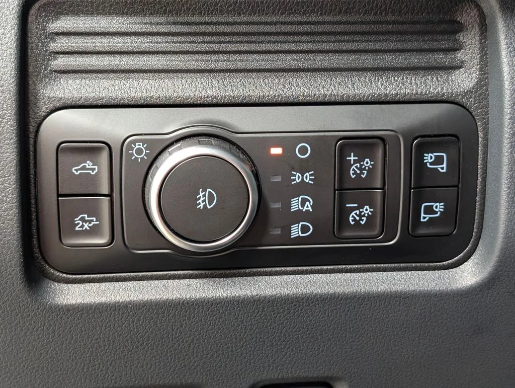New 2026 Avalanche Ford F-250® Lariat® image 15