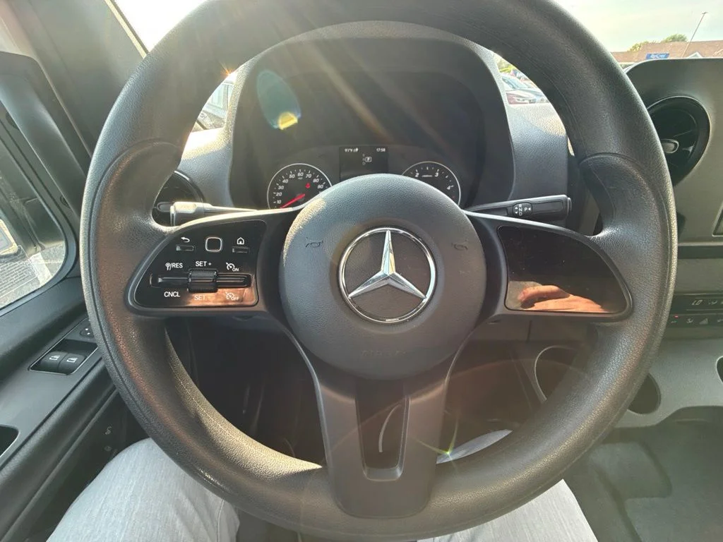Used 2024 White Mercedes-Benz Cargo 144 WB image 26