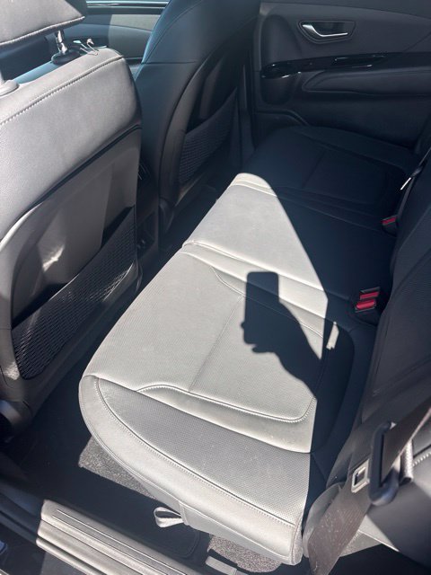 Used 2022 Black Hyundai Limited image 17