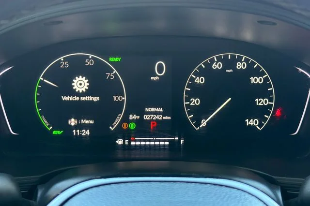 Certified Used 2025 Urban Gray Pearl Honda Sport image 29