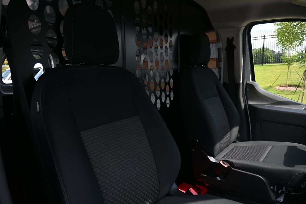 Used 2025 White Ford Base image 15