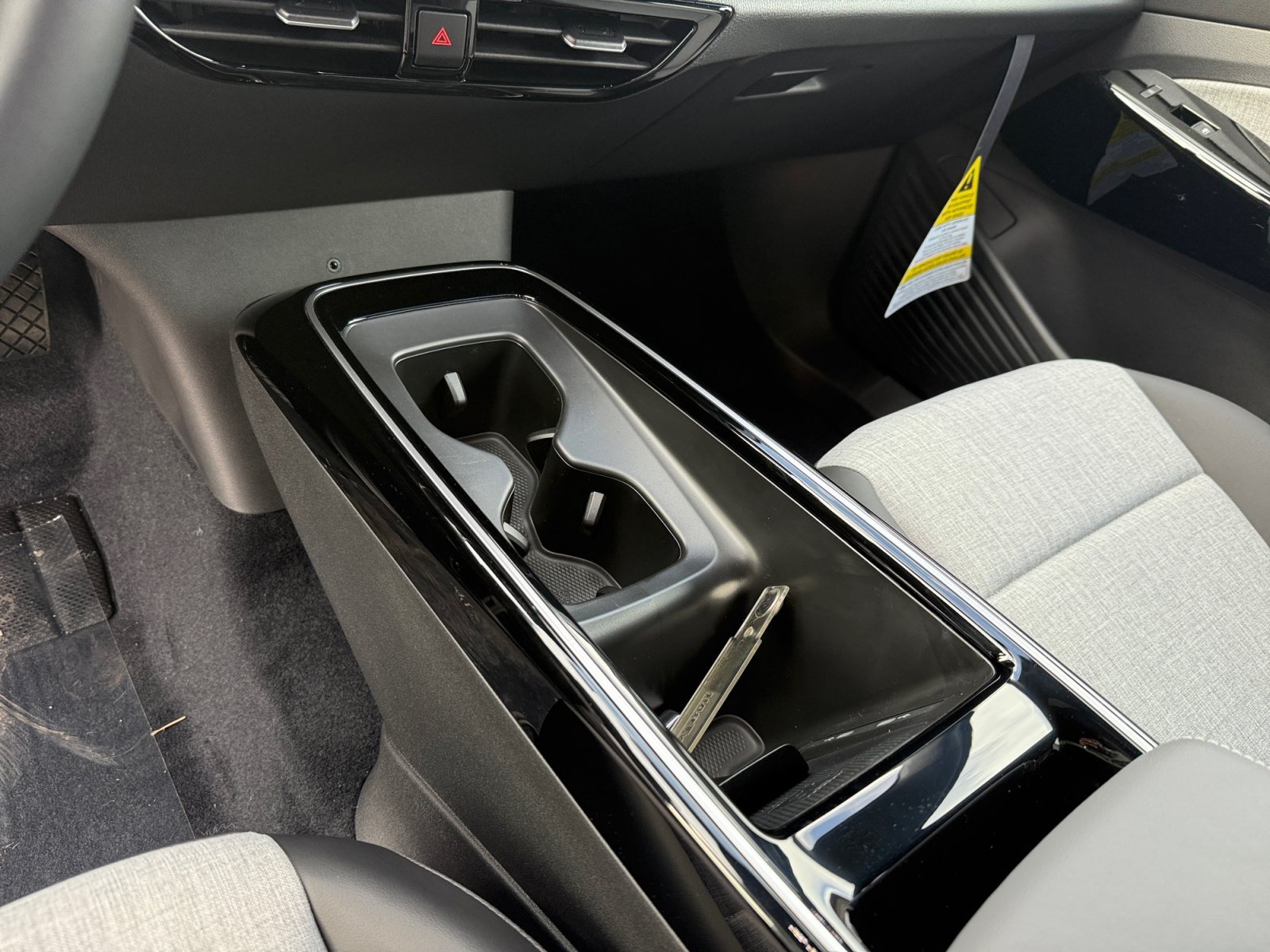 2026 Volkswagen ID.4 PRO - Photo 13