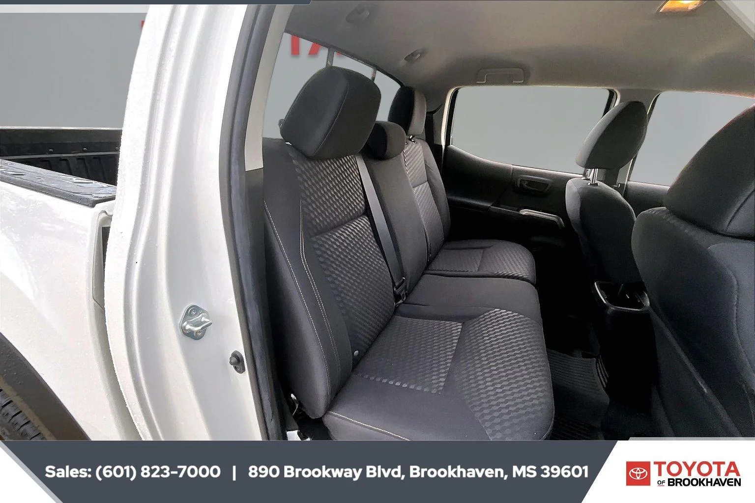 Used 2023 Ice Cap Toyota SR image 20
