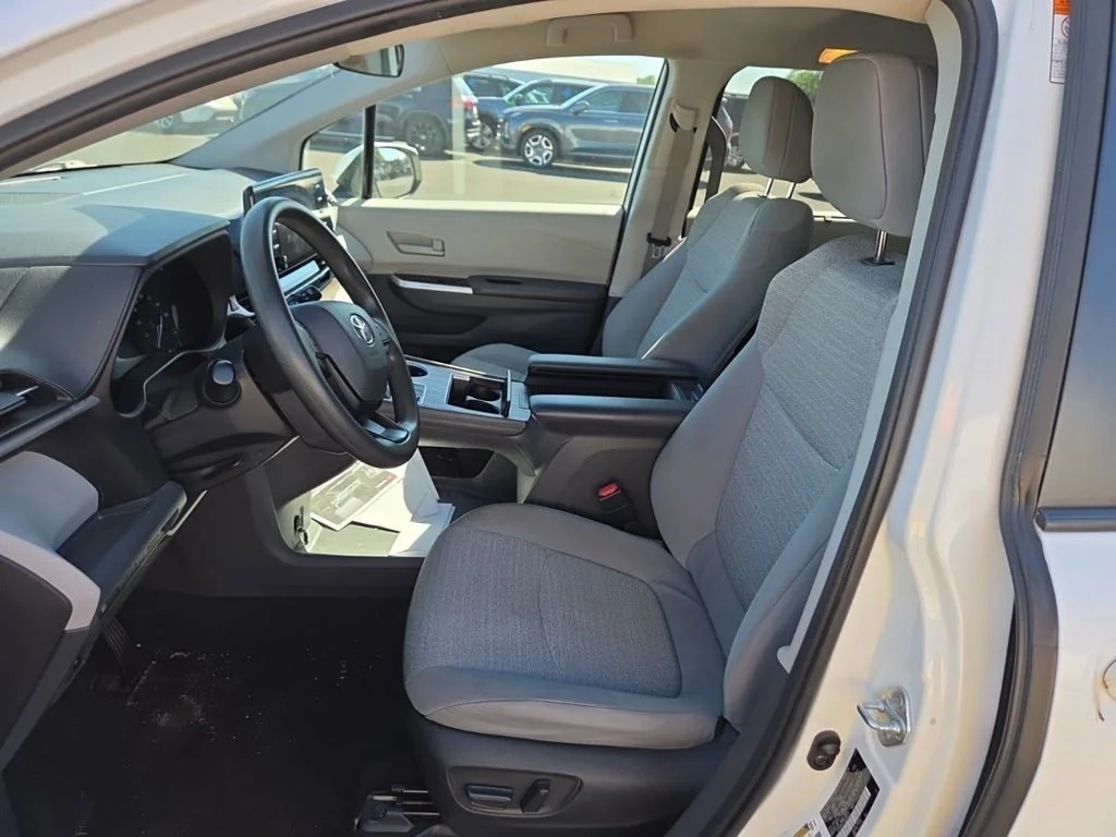 Certified Used 2022 White Toyota LE image 3