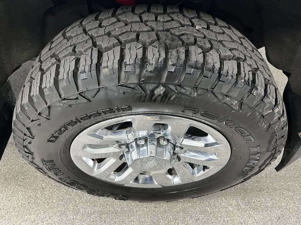 Used 2018 White Chevrolet LTZ image 18