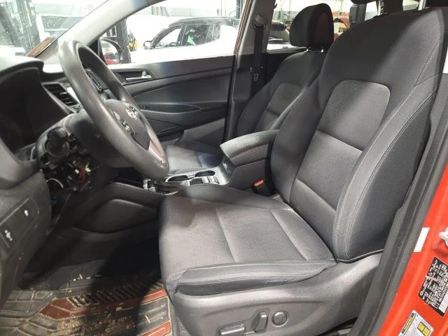 Used 2017 Red Hyundai SE image 14