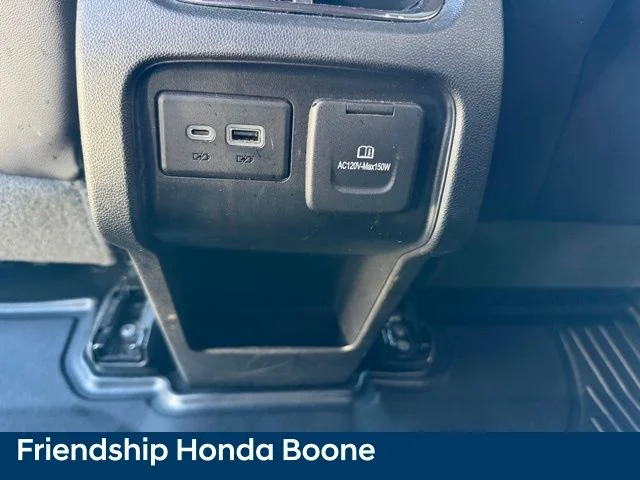 Used 2020 Blue Chevrolet RS image 37