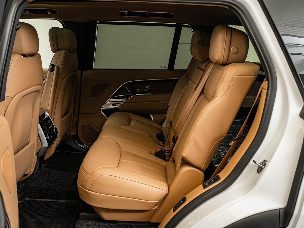 2026 Land Rover Range Rover SE - Photo 37