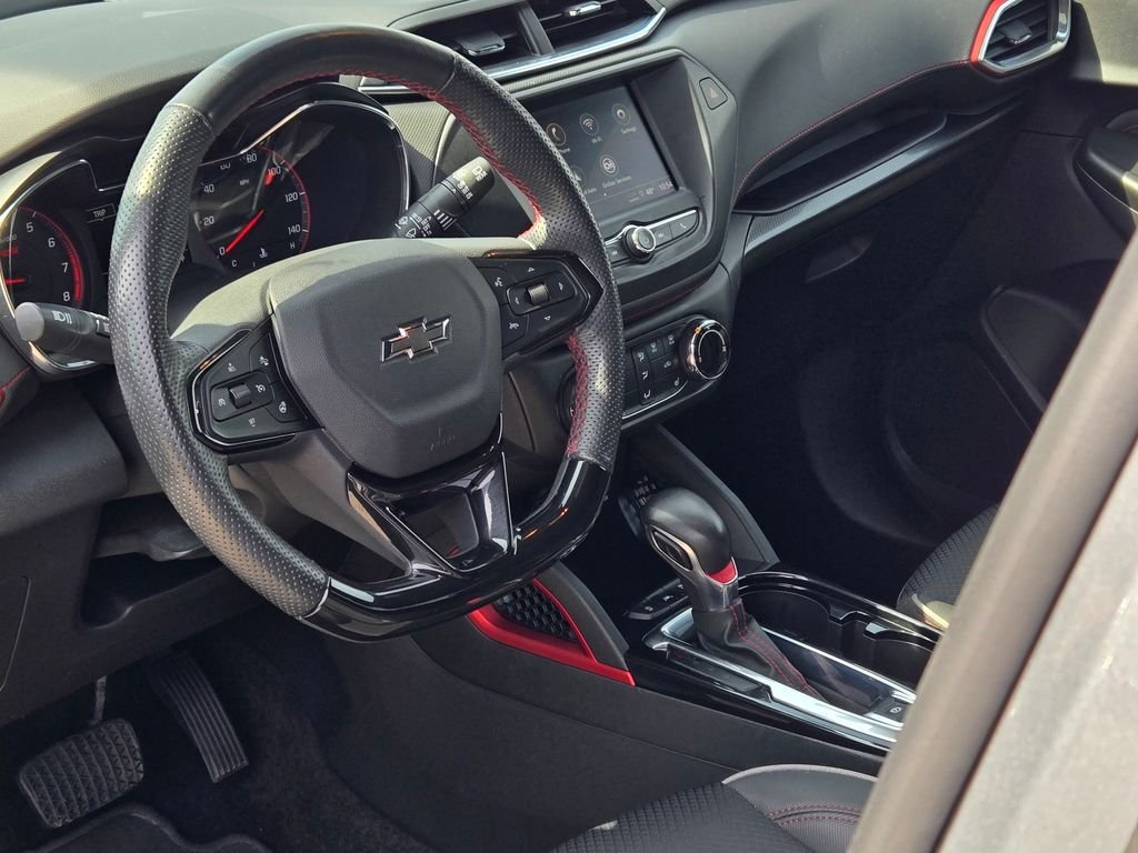 Used 2023 Gray Chevrolet RS image 31