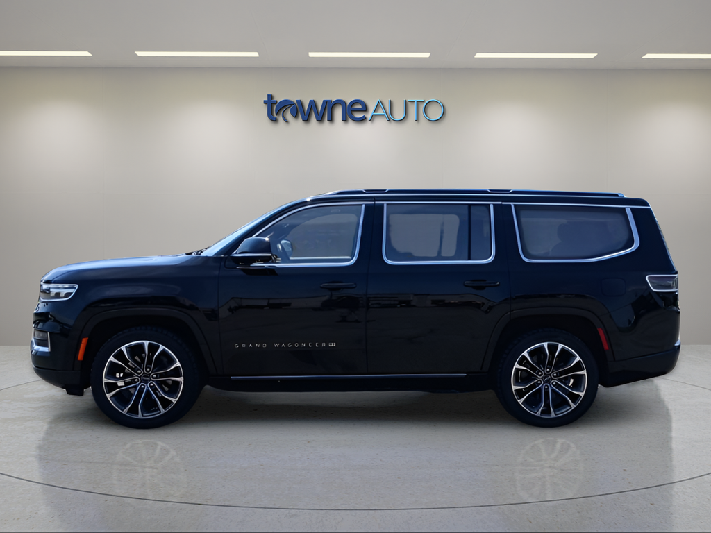 Used 2022 Black Jeep Series III image 2