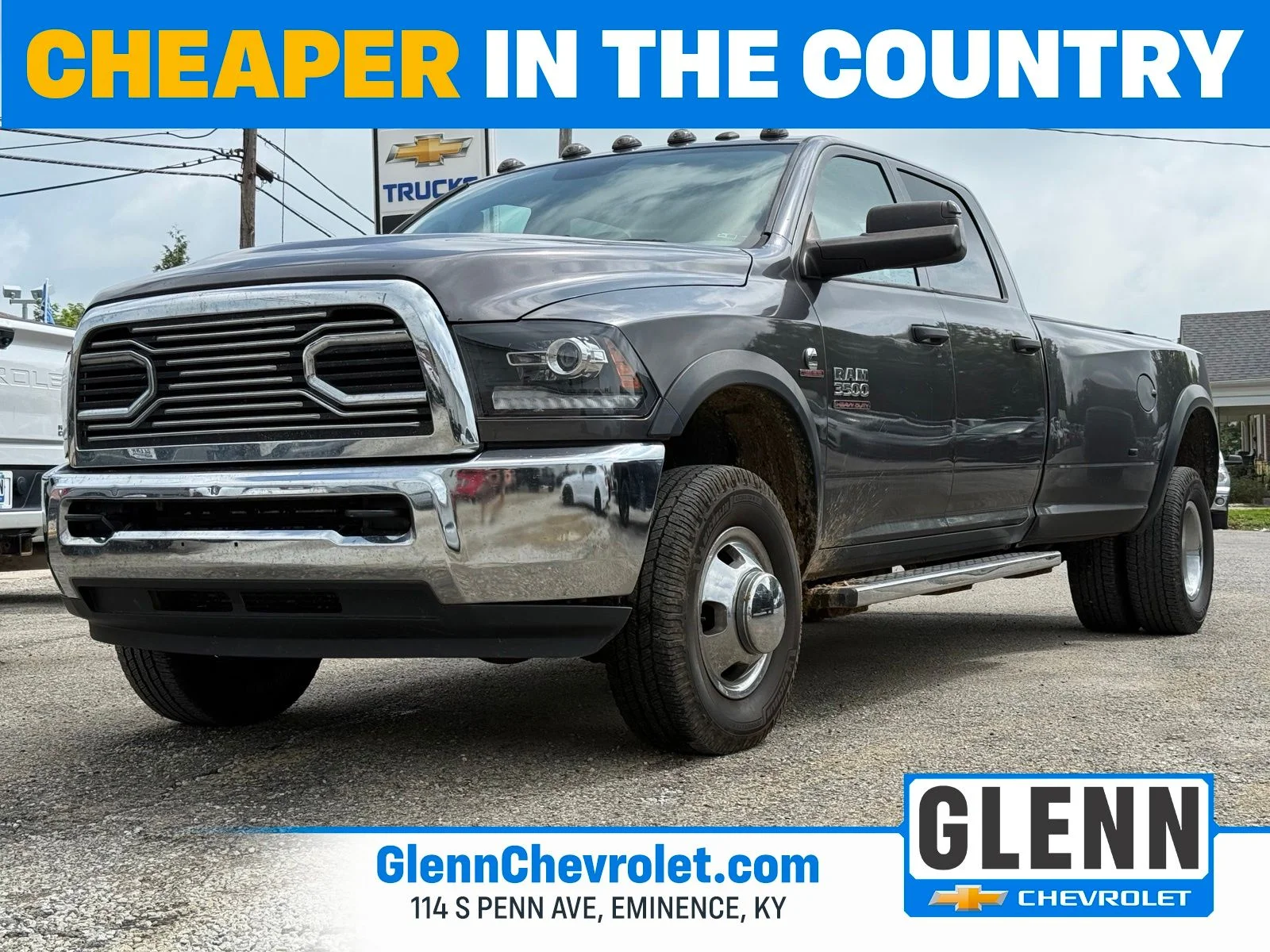 Used 2018 Gray Ram Tradesman image 1