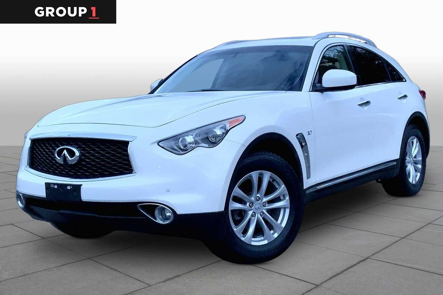 Pre-Owned 2017 INFINITI QX70