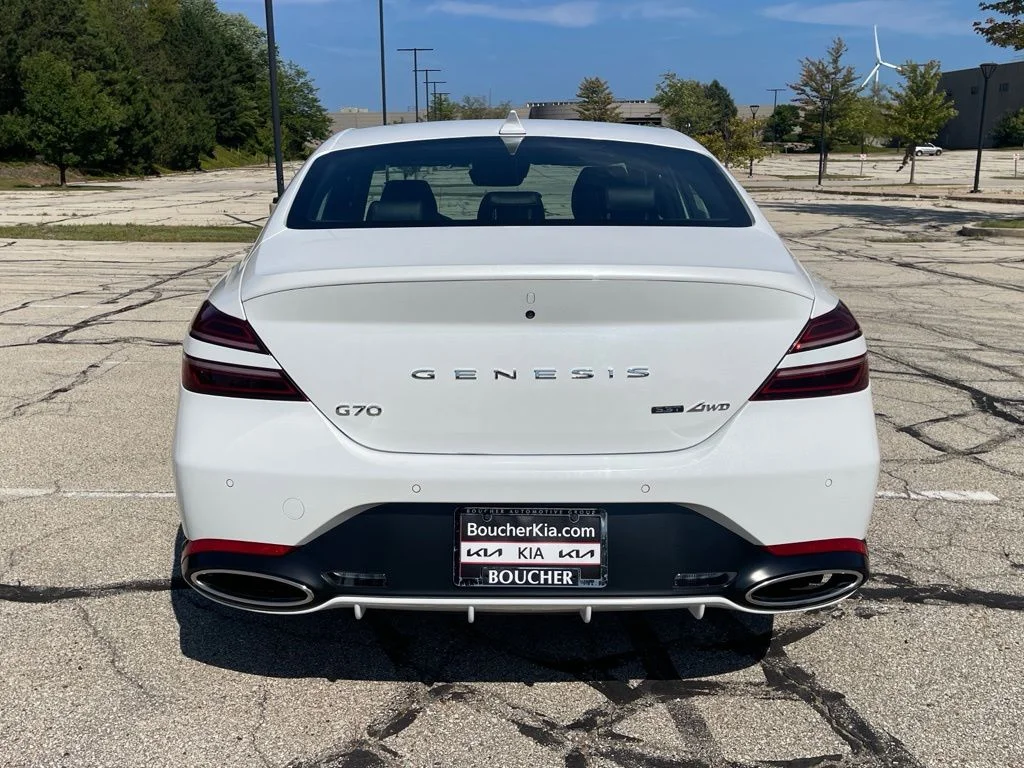 Used 2022 Uyuni White Genesis 3.3T image 4