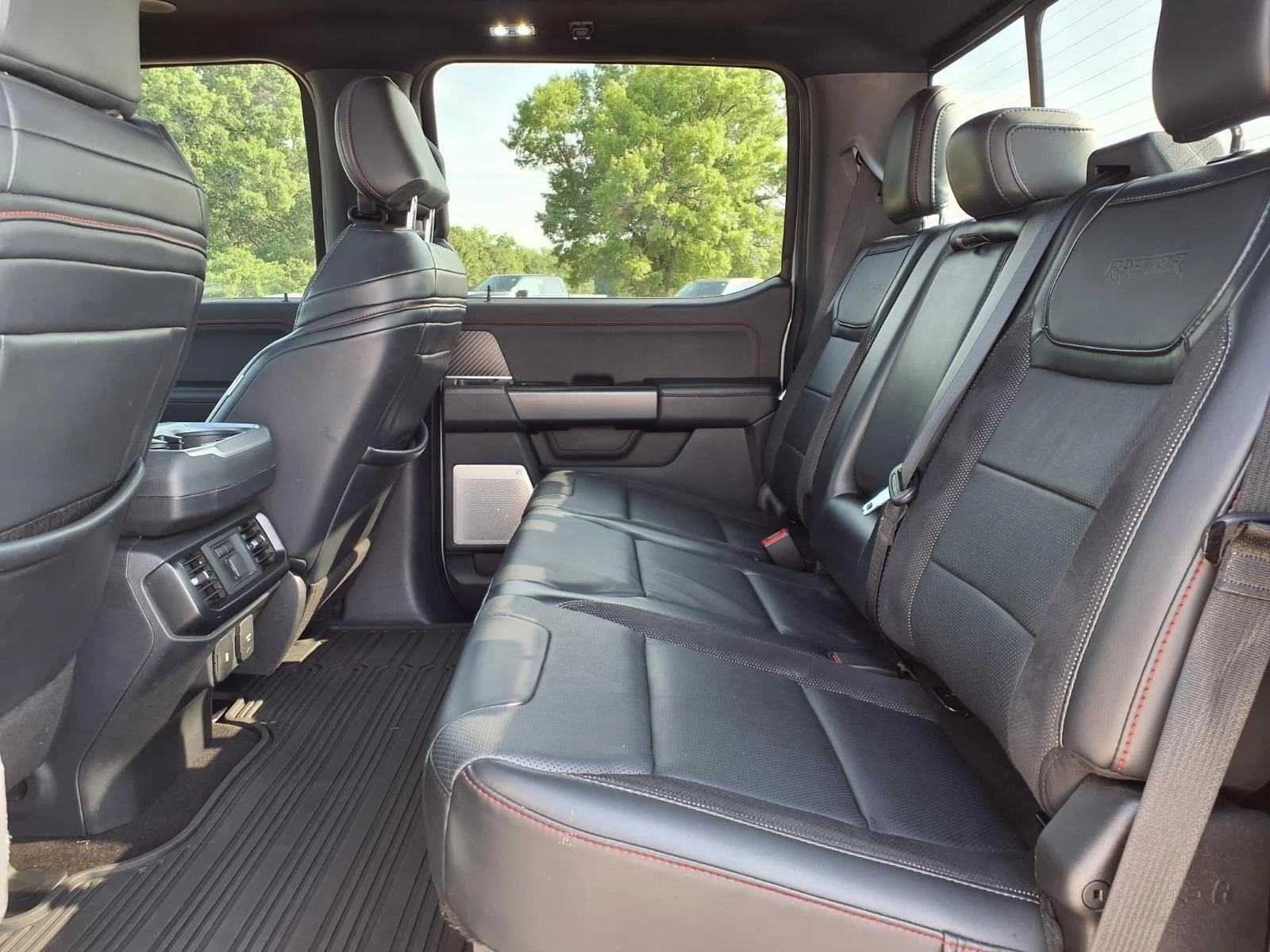 Used 2024 Avalanche Ford Raptor image 23