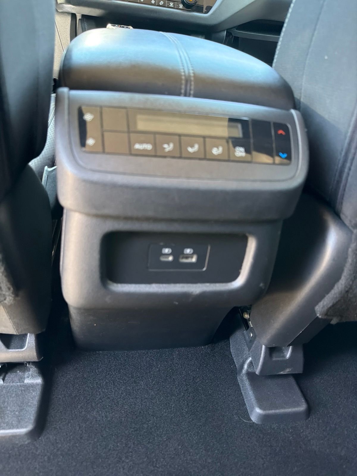 Used 2025 Silver Nissan SV image 16