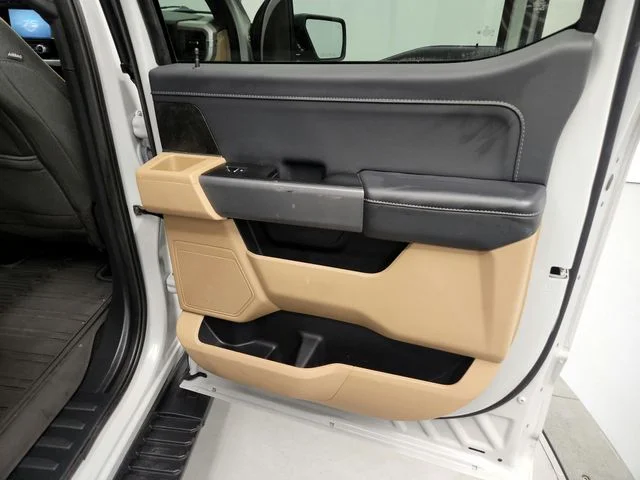 Used 2023 White Ford XLT image 29