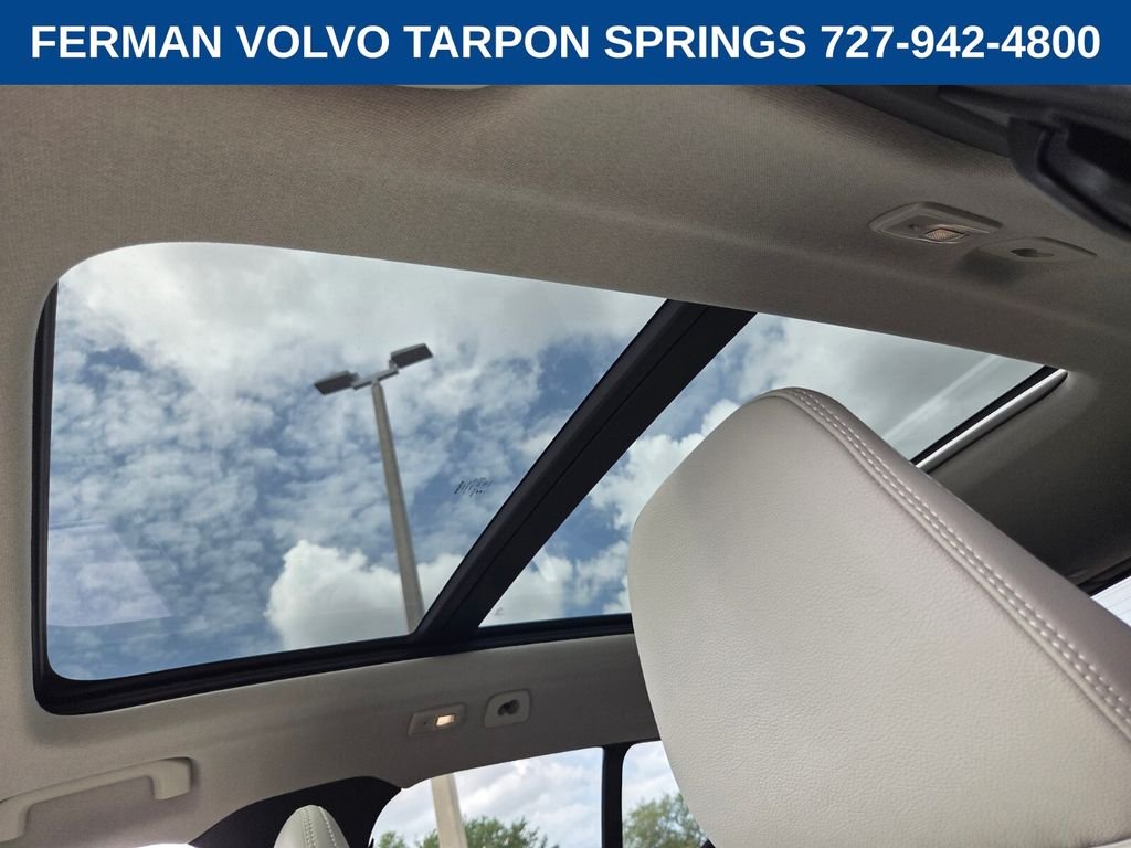 2026 Volvo XC40 Ultra - Photo 22