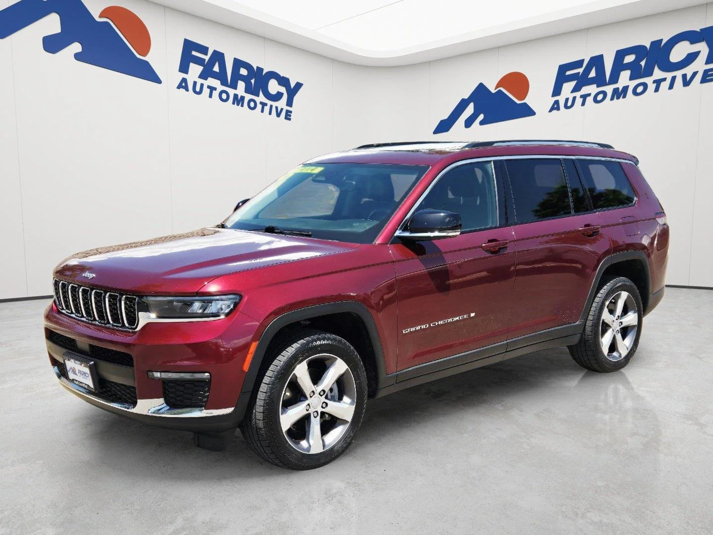Used 2021 Velvet Red Pearlcoat Jeep Limited image 1