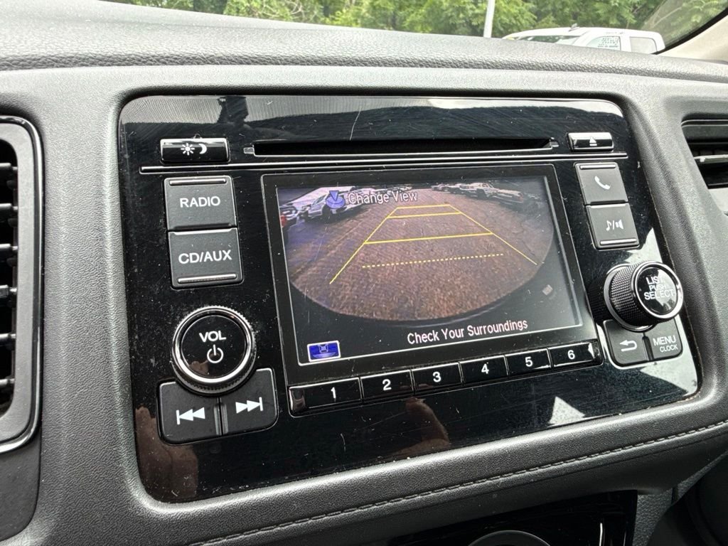 Used 2017 Purple Honda LX image 29