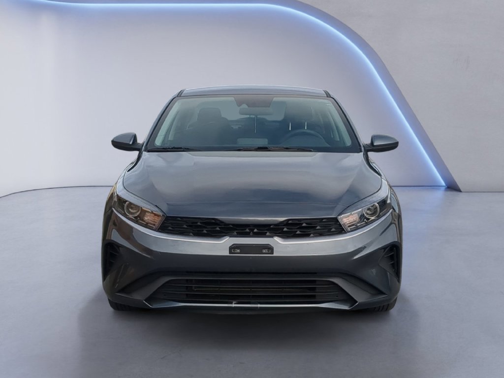 Used 2022 Gravity Gray Kia FE image 10