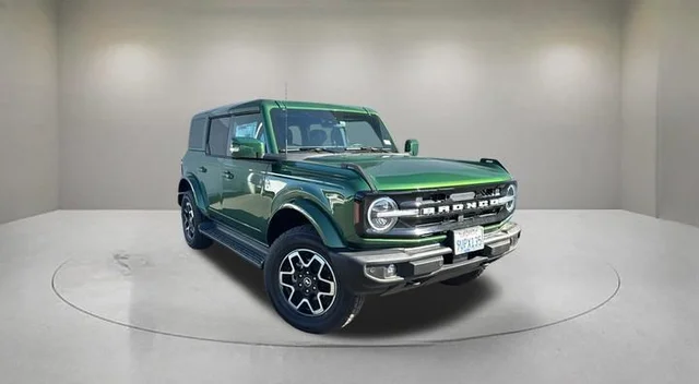 2025 Ford Bronco Outer Banks®