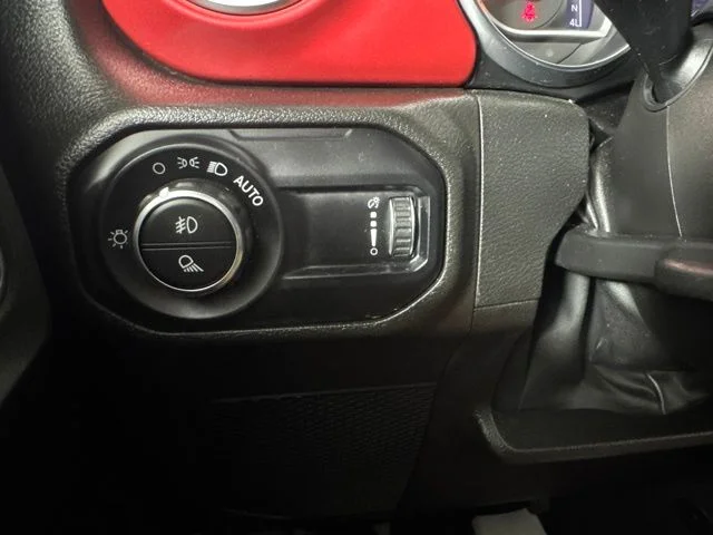 Used 2023 Crystal Metallic Jeep Rubicon image 19