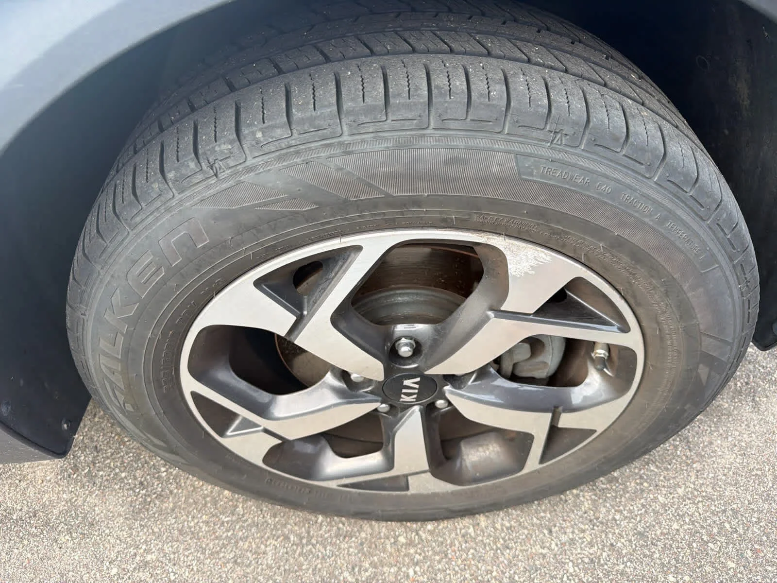 Used 2020 Sparkling Silver Kia LX image 5