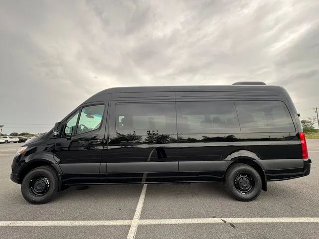 New 2026  Mercedes-Benz Passenger 170 WB image 16