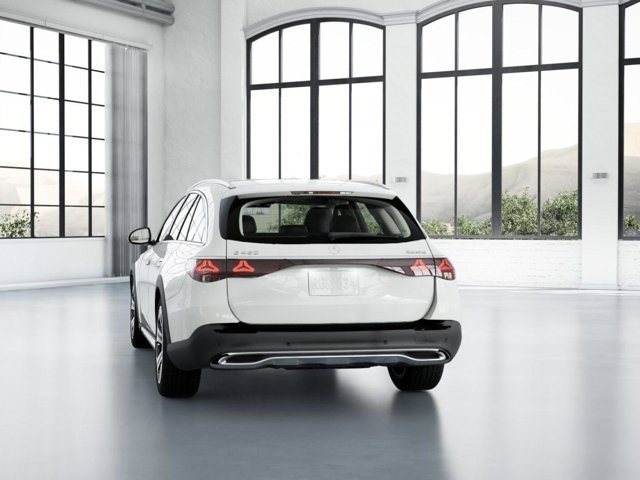 2025 Mercedes-Benz E-Class E450 All-Terrain - Photo 26