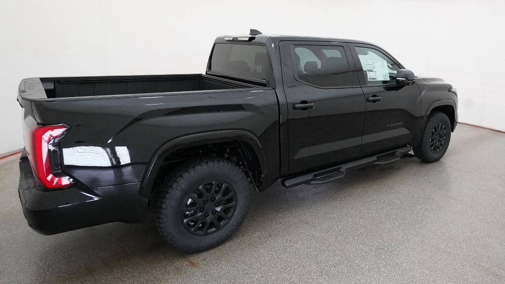 New 2026 Midnight Black Metallic Toyota SR5 image 35