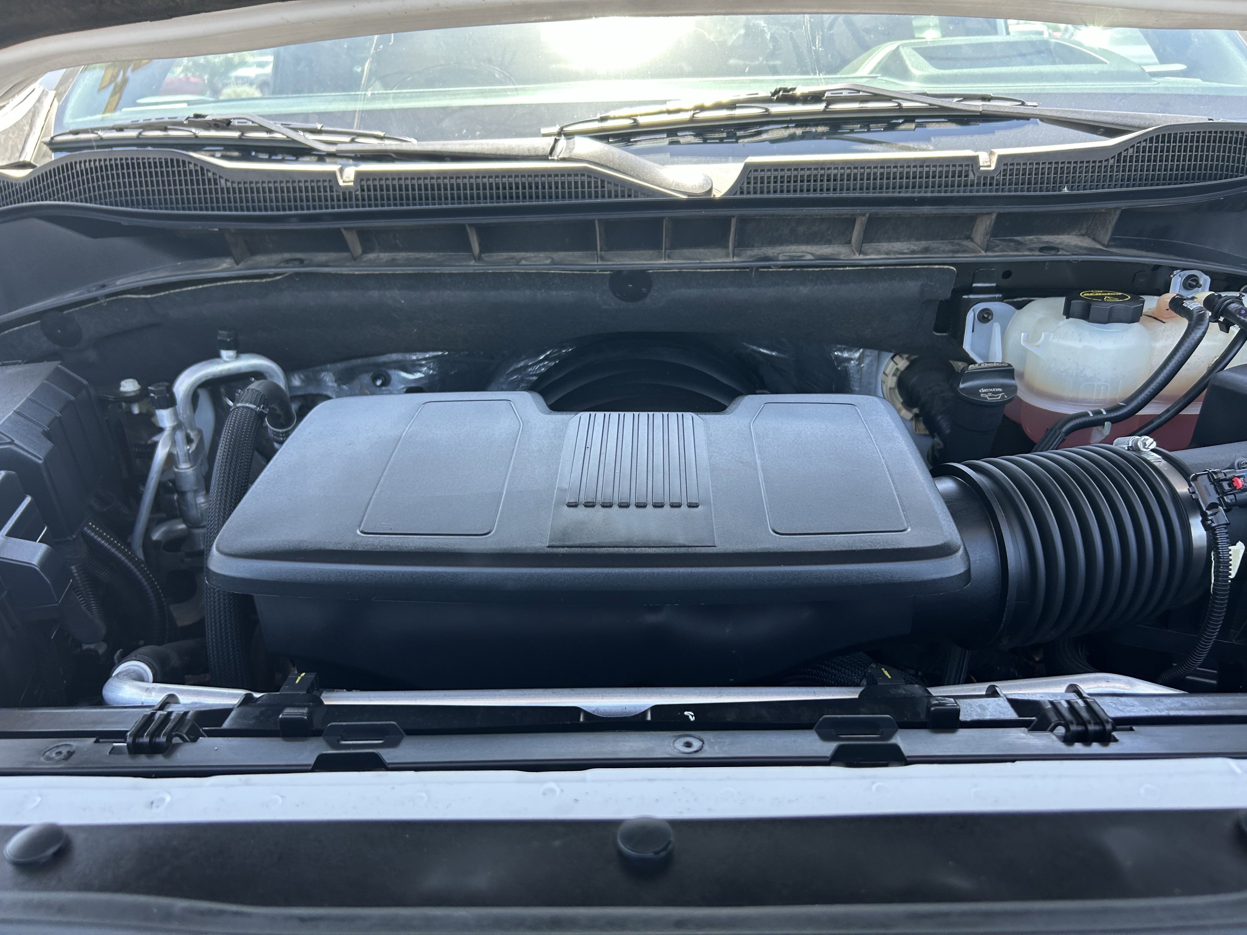 2025 Chevrolet Silverado 1500 ZR2 - Photo 32