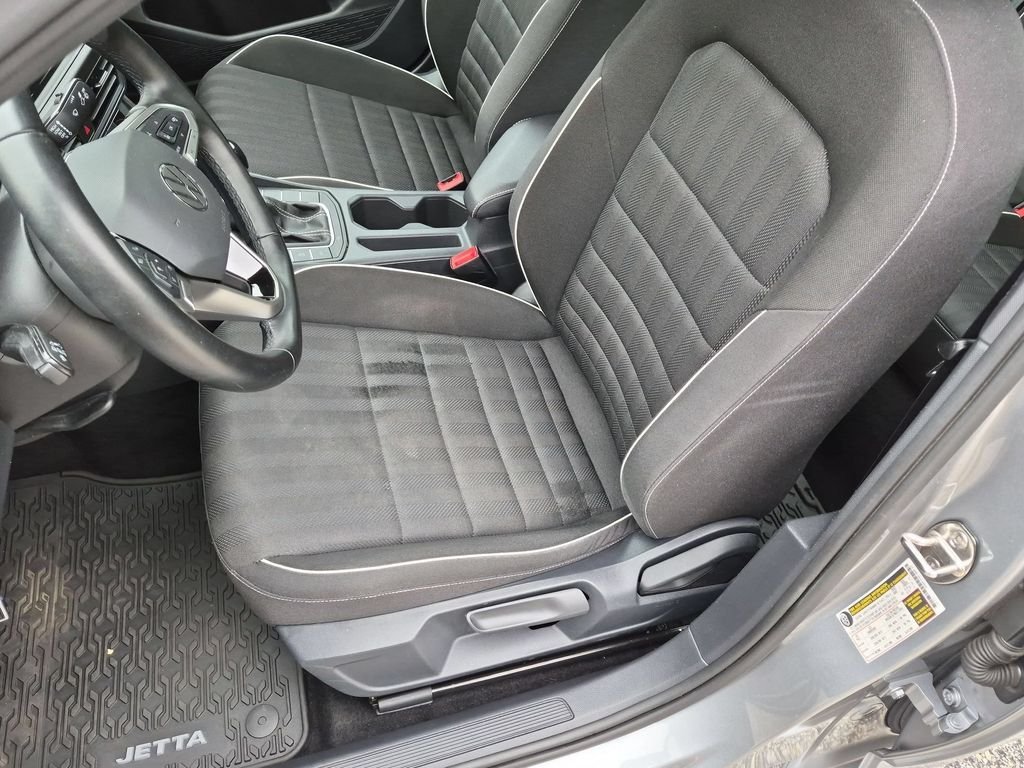 Used 2023 Silver Volkswagen 1.5T Sport image 20