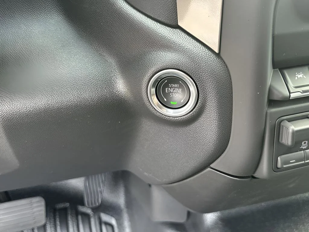 2025 GMC Sierra 1500 Pro - Photo 19