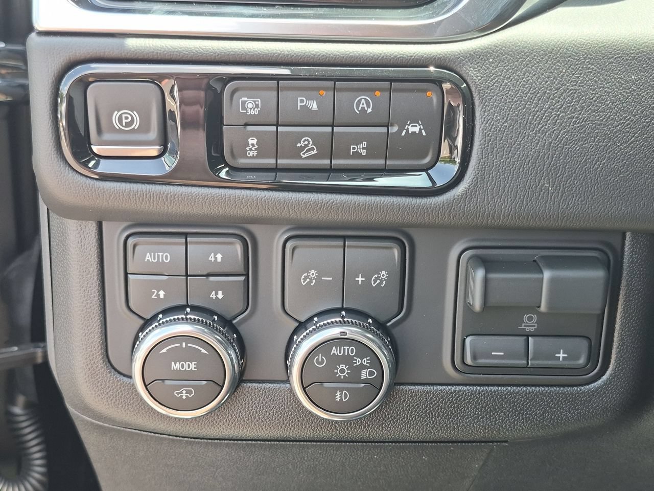 New 2026 Onyx Black GMC Denali image 18