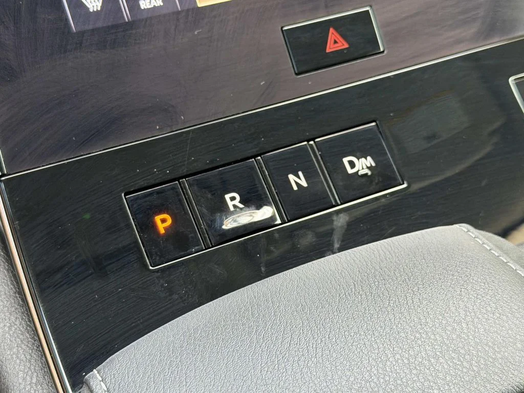 Used 2025 MINERAL BLACK INFINITI SENSORY image 13