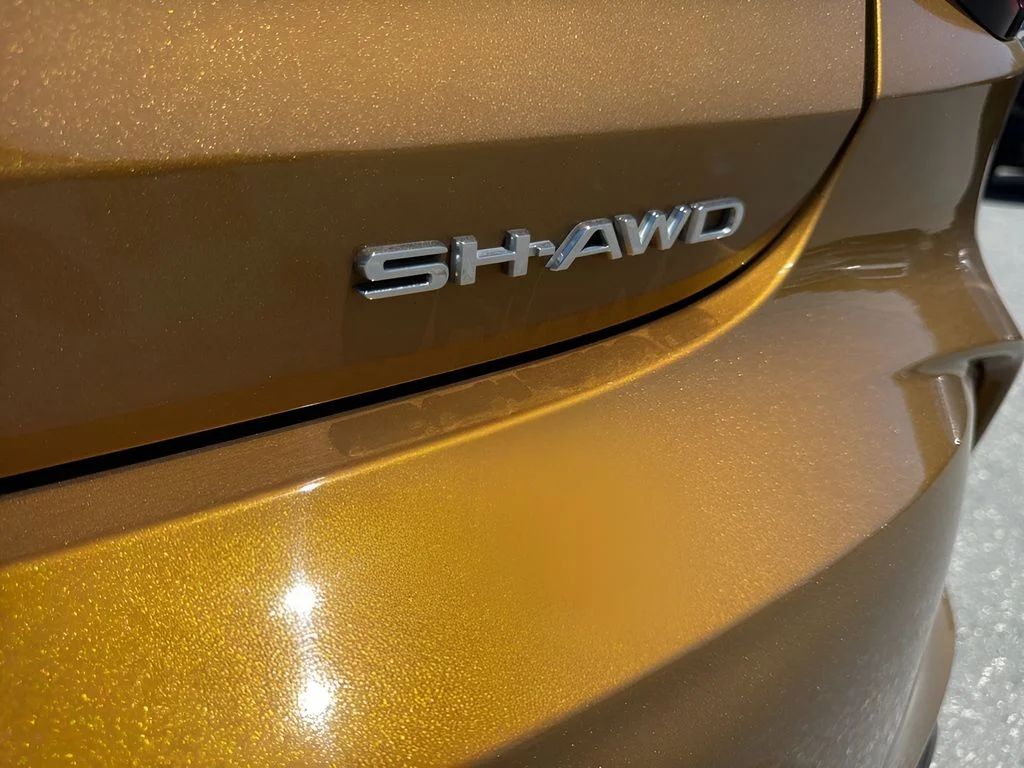 Used 2022 Gold Acura Type S image 32
