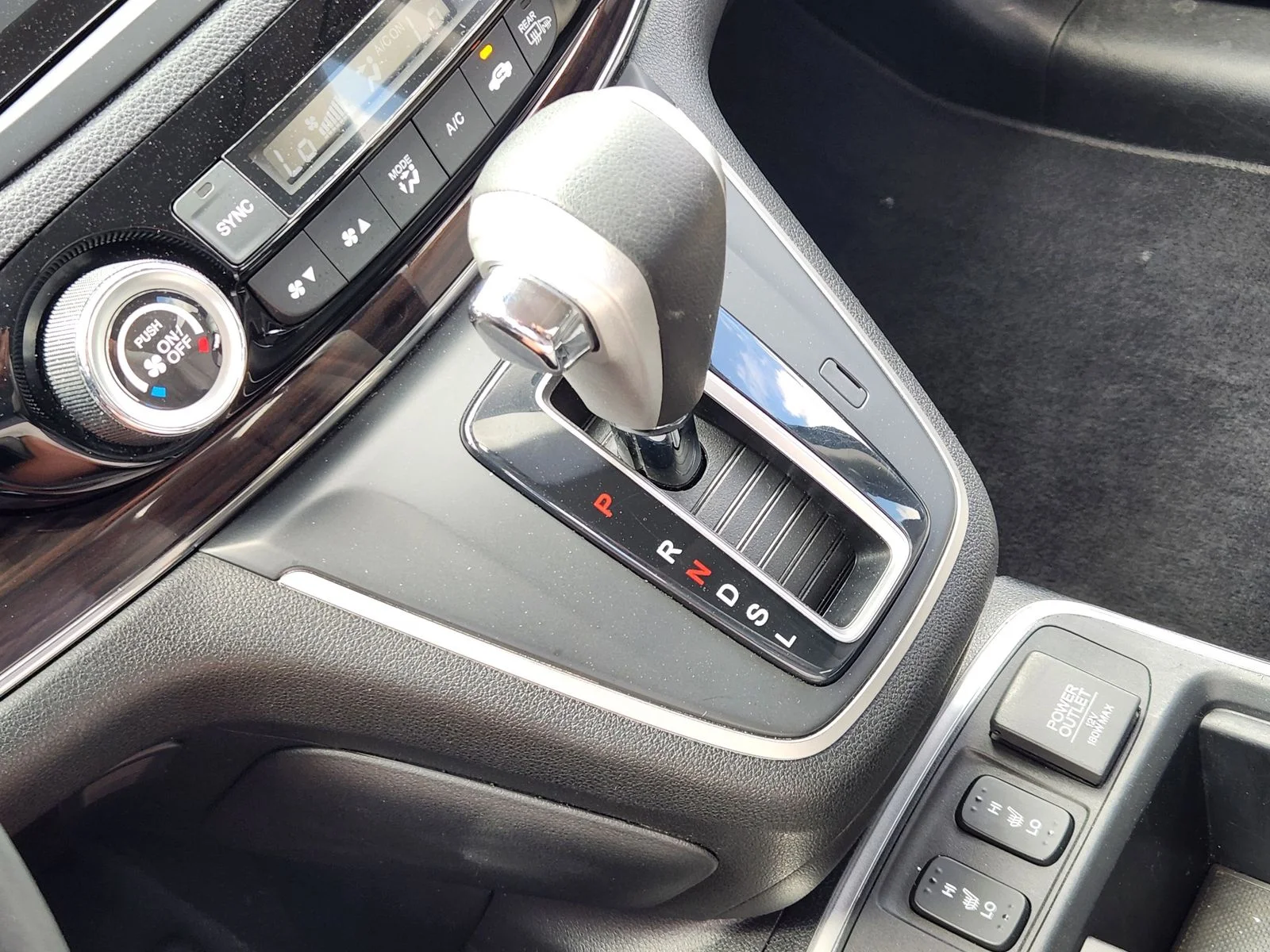 Used 2015 Red Honda EX-L image 19