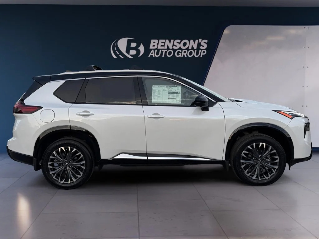 New 2026 White Nissan Platinum image 6